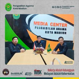 PA Kota Madiun Turut Serta Hadiri Penandatanganan PKS Ditjen Badilag Dengan Bank Syariah Indonesia Secara Daring |3-12-2025|