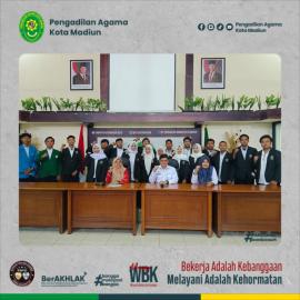 Sinergi Akademik: Ketua PA Kota Madiun Sambut Mahasiswa Praktikum Peradilan UINSA, UIN SATU Tulungagung dan UIN Syarif Hidayatullah Jakarta|12-01-2026|