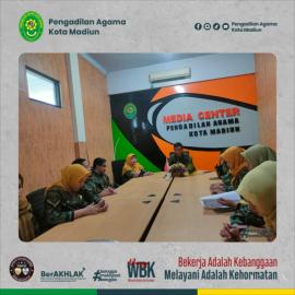 Panitera PA Kota Madiun Tegaskan Profesionalisme dan Etos Kerja Untuk Pelayanan Prima |02-04-2026|