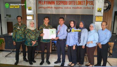 Kabulkan 2 Perkara, Pengadilan Agama Kota Madiun Serahkan Produk Hukum Sidang Terpadu Perwalian Kepada Kejaksaan Kota Madiun |16-07-2026|