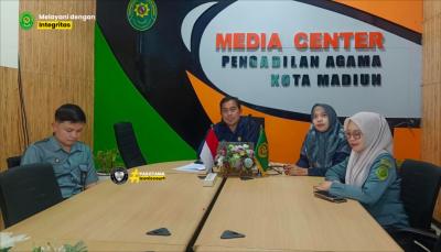 Tingkatkan Kepercayaan Publik, Pengadilan Agama Kota Madiun Ikuti Sosialisasi Pedoman Pengelolaan Media Massa dan Media Sosial di Lingkungan Mahkamah Agung |20-10-2026|