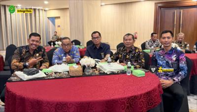 Panitera Pengadilan Agama Kota Madiun Mewakili Korwil Madiun Hadiri Rapat Koordinator di Lingkungan PTA Surabaya "Edukasi Perlindungan Sektor Jasa Keuangan dan Pasar Modal Syariah"  |20-10-2026|